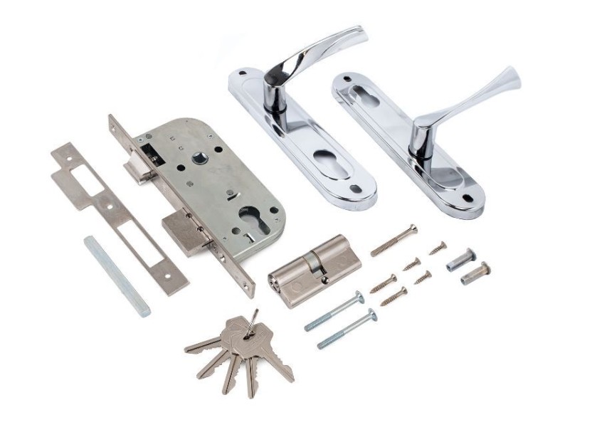 Д-град Зенит ЗВ7-70.4 хром Замок врезной с/руч (15)