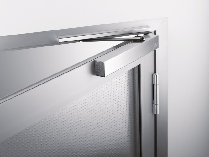 DORMA TS 97 (дверной доводчик в комплекте со скользящим каналом)