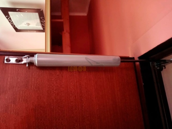 Доводчик NOTEDO GS-35 HO (односкоростной пневматический дверной доводчик для дверей до 35 кг)