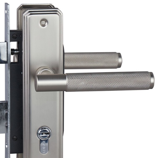 БУЛАТ ЗВ4-1.70.02.08 ФЕРОНА матовый никель 5 перф.кл. Замок врезной с/руч (12)