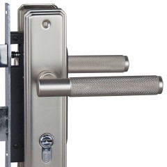 БУЛАТ ЗВ4-1.70.02.08 ФЕРОНА матовый никель 5 перф.кл. Замок врезной с/руч (12)