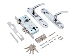 Д-град Зенит ЗВ4-85.3-02 хром м/о 85 мм Замок врезной с/руч (10)